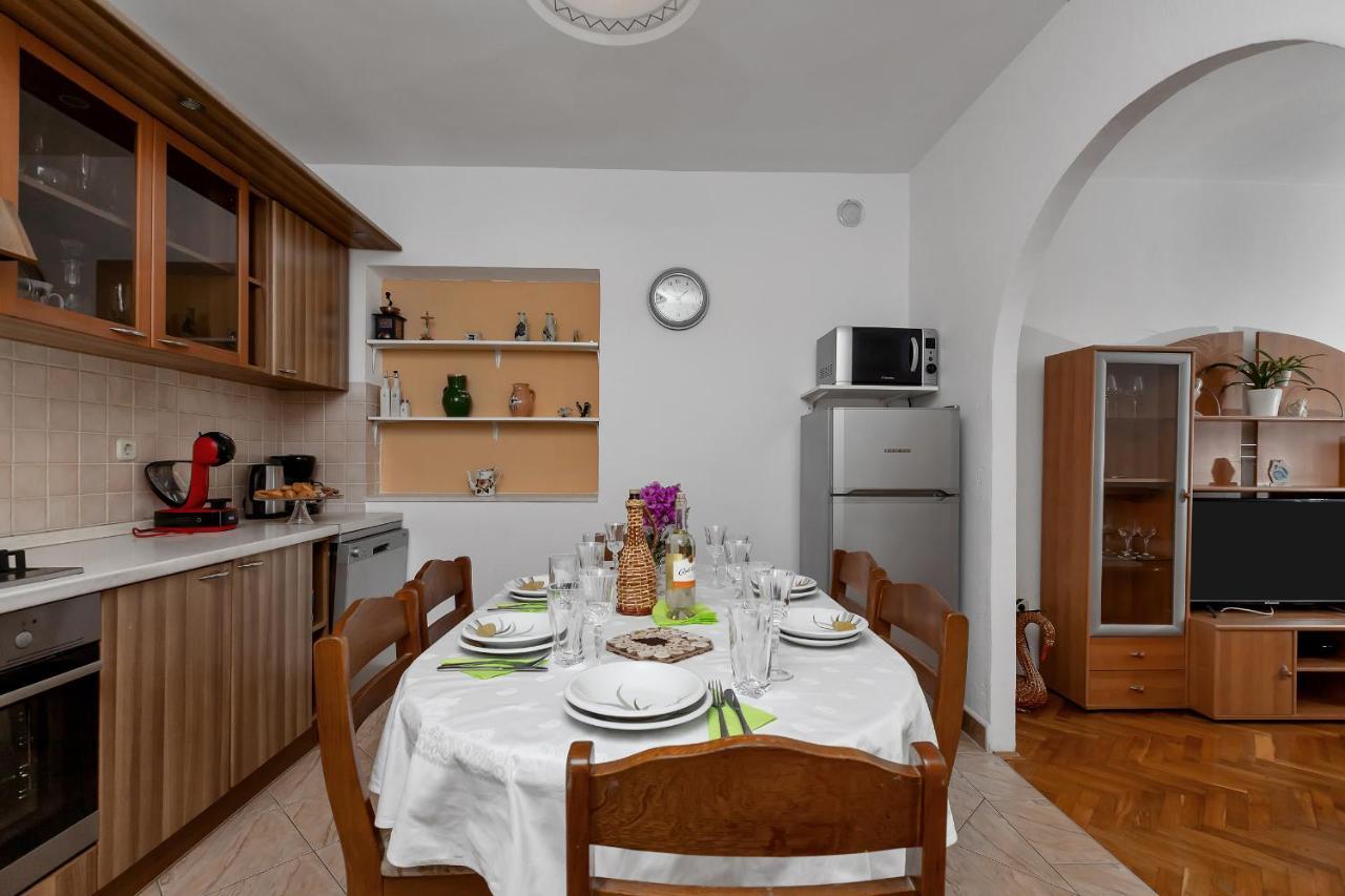 Apartmani Antonela Drašnice Exterior foto