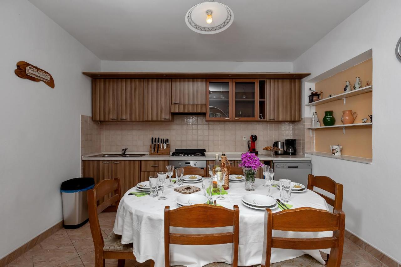 Apartmani Antonela Drašnice Exterior foto