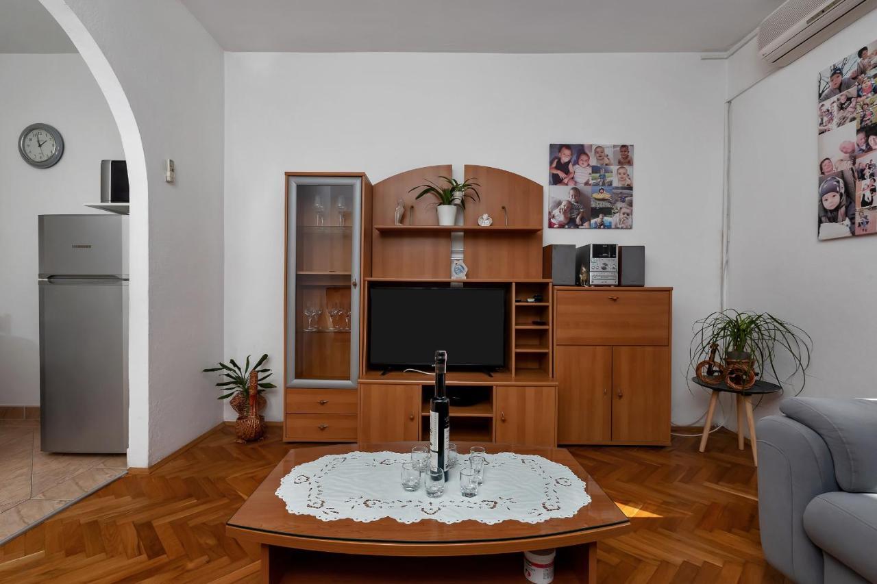 Apartmani Antonela Drašnice Exterior foto